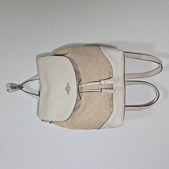 COACH Signature Elle Backpack F73313 - Picture 1 of 12